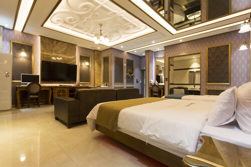 MYEONPUM DRIVE IN HOTEL