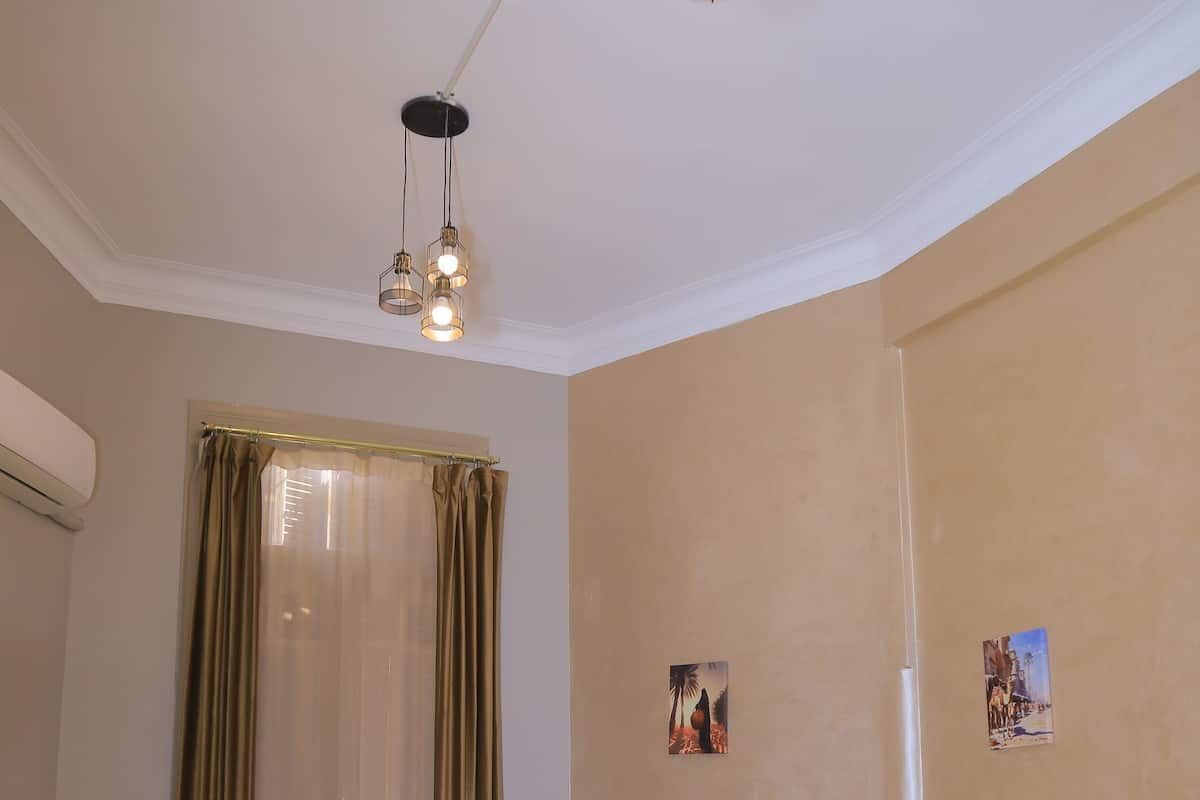 Deluxe Twin Room, Private Bathroom | Blackout drapes, soundproofing, free WiFi, bed sheets