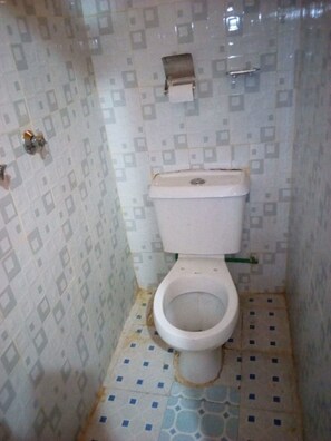 Standard-Doppelzimmer | Badezimmer