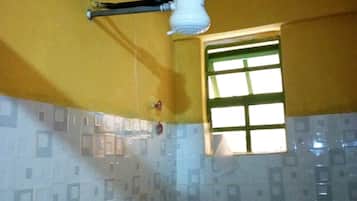 Quarto casal standard | Chuveiro