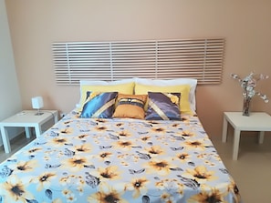 Deluxe Double Room (Mandorla) | Iron/ironing board, free cots/infant beds, free WiFi, bed sheets - Casa del Nonno (Castrofilippo)