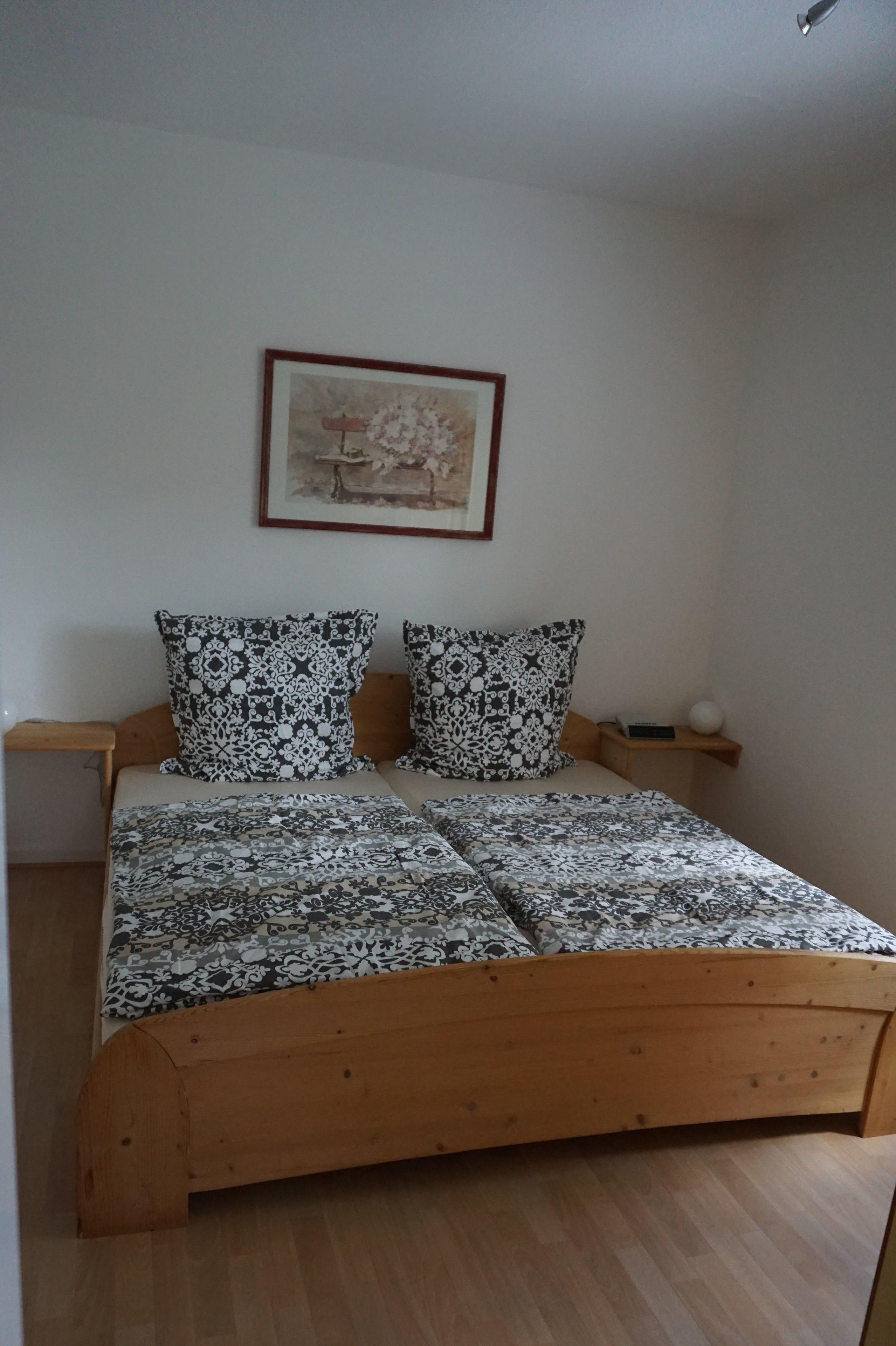 Appartement, op benedenverdieping | 2 slaapkamers, een bureau, verduisterende gordijnen