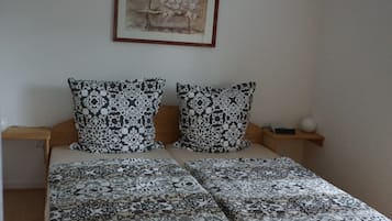 Appartement, op benedenverdieping | 2 slaapkamers, een bureau, verduisterende gordijnen