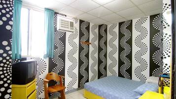Standard Double Room | Free WiFi, bed sheets