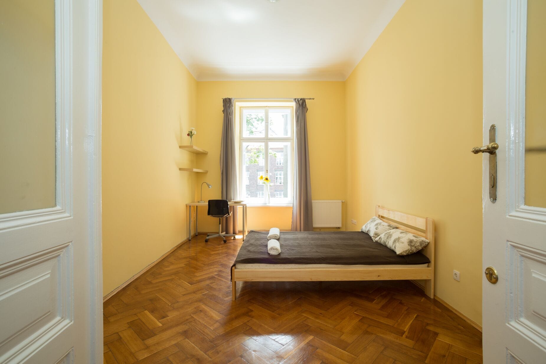 Appartamento, 3 camere da letto (5) | Una scrivania, postazione laptop, ferro/asse da stiro, Wi-Fi gratuito