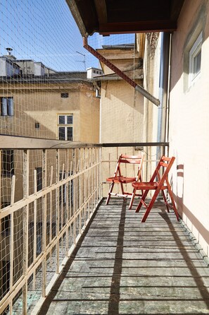 Family Apartment | Balcony