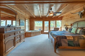 3 bedrooms, iron/ironing board, free WiFi, bed sheets - Luxurious cabin with Hot Tub & incredible views (Sevierville)