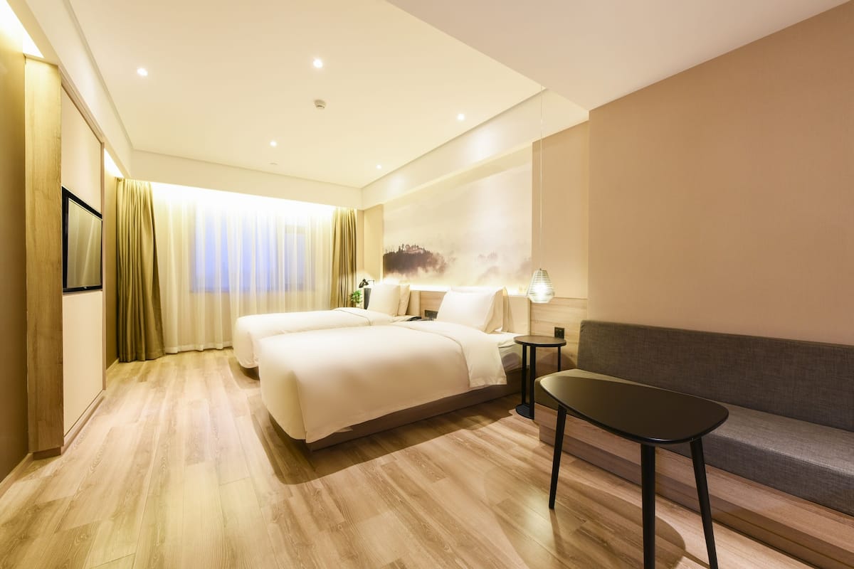 Premium-Doppelzimmer | Schreibtisch, schallisolierte Zimmer, Bügeleisen/Bügelbrett