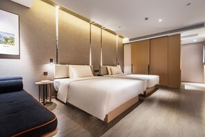 Chambre avec lits jumeaux, baignoire | Wi-Fi gratuit, draps fournis