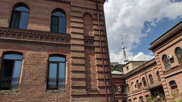 Double Room (Large) | Iron/ironing board, free WiFi, bed sheets