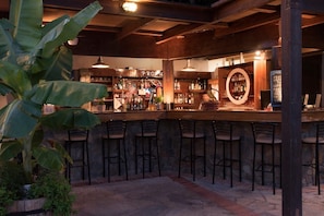 Bar (on property) - Proimos Apartments (Platanias)