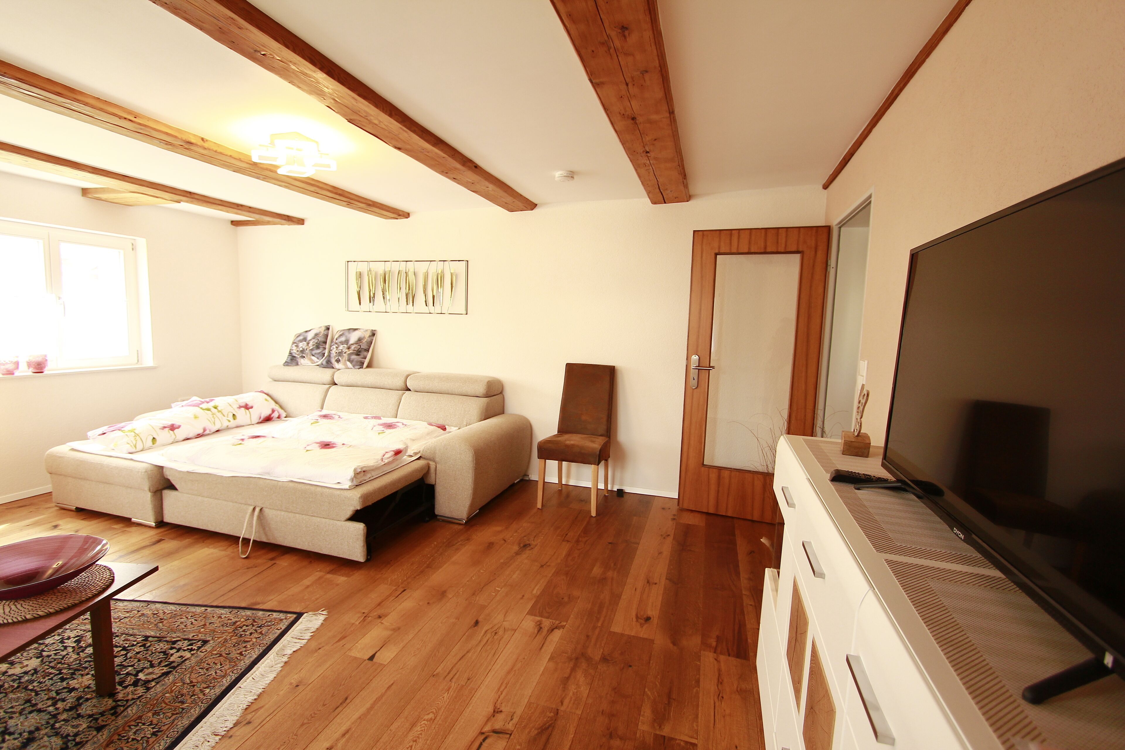 2 chambres, fer et planche à repasser, Wi-Fi gratuit, draps fournis