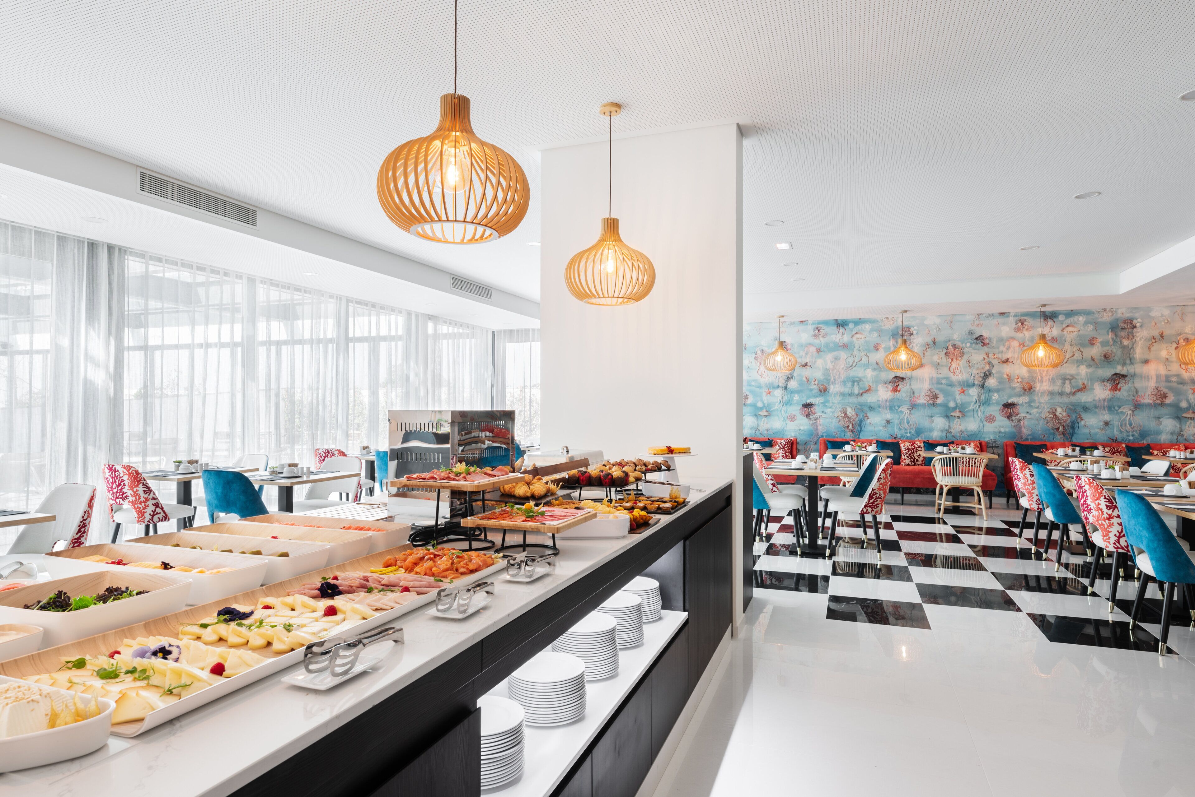 daily continental breakfast (eur 15 per person)