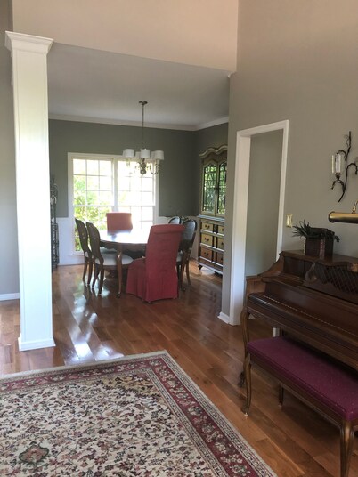 Weekend retreat convenient to University of Georgia