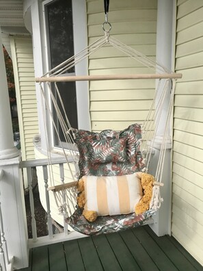 Property grounds - Historic 1880s Home (Osceola)