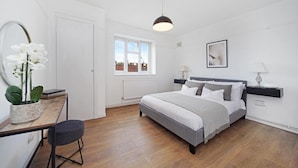 Room - Rosalind House (London)