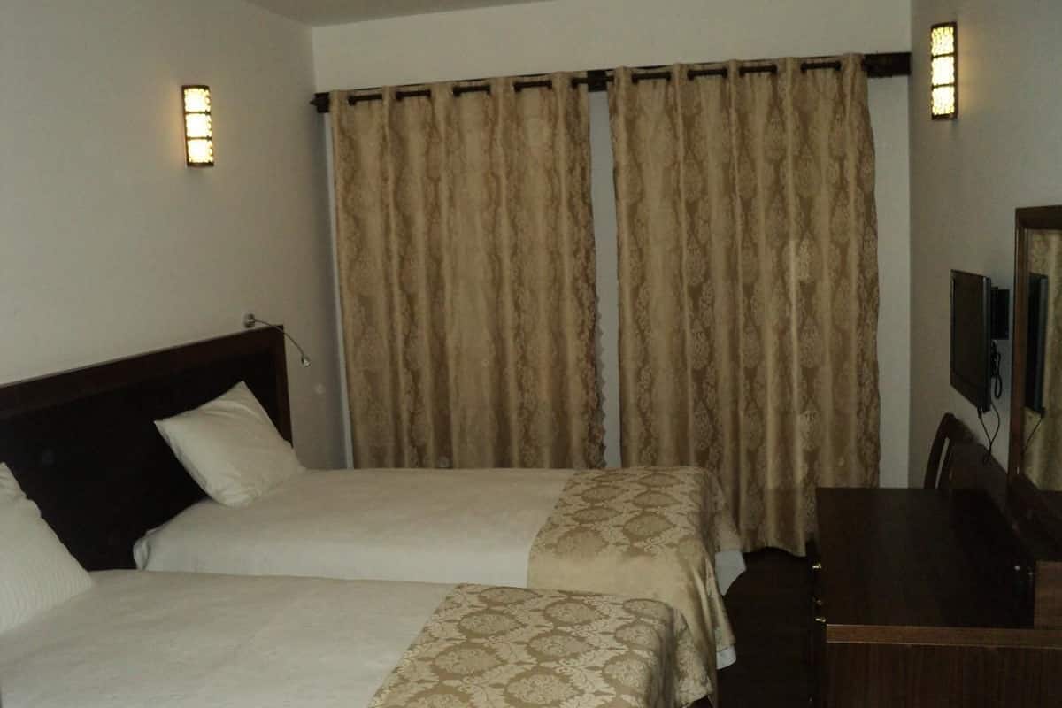 Standard Triple Room, Mountain View | 1 bilik tidur, bar mini, peti besi dalam bilik, Wi-fi percuma