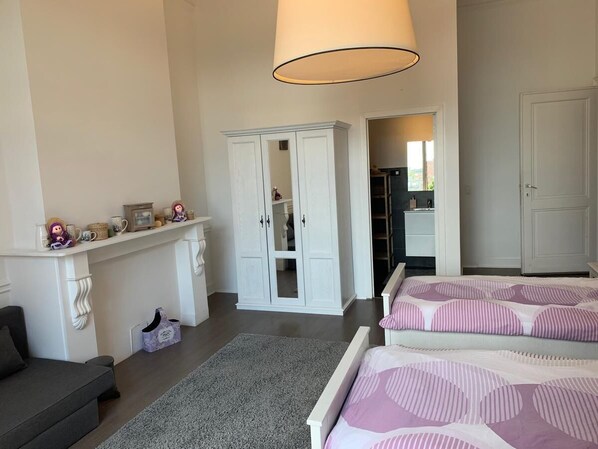 Room (Lavender) - Maison d'Istrie (Brussels)