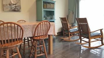 Ethan Cottage | Private kitchen | Fridge, microwave, coffee/tea maker, electric kettle