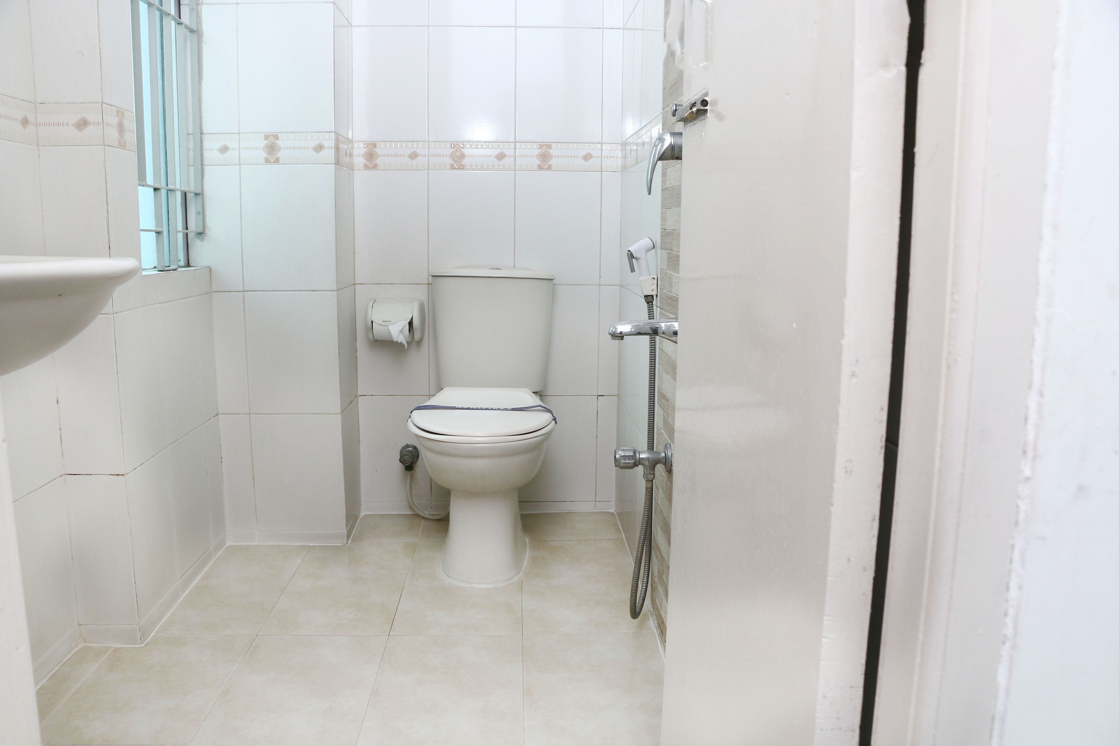 free toiletries, slippers, towels