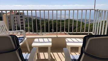 Comfort-Apartment, 2 Schlafzimmer | Blick vom Balkon