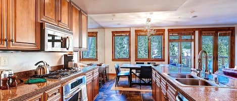 Condo (306-4_The_Timbers) | Exterior