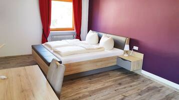 Comfort-Doppelzimmer | Schreibtisch, kostenloses WLAN, Bettwäsche