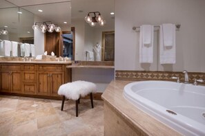 Condo (Beaver_Creek_Ritz-Carlton_1Bedroom) | Baño | Toallas 