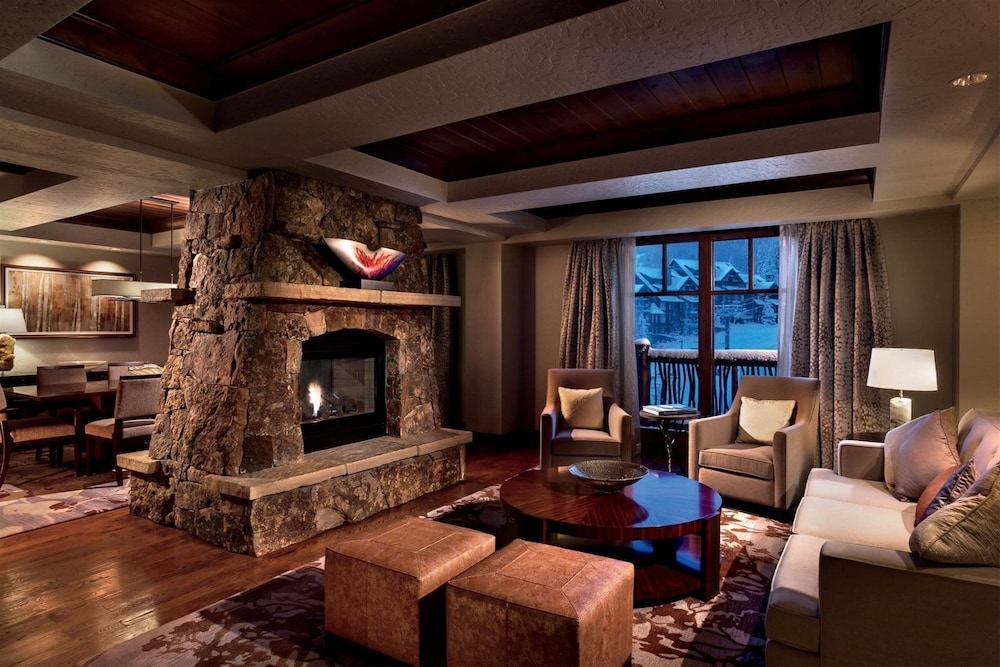 The Ritz-Carlton, Bachelor Gulch by null