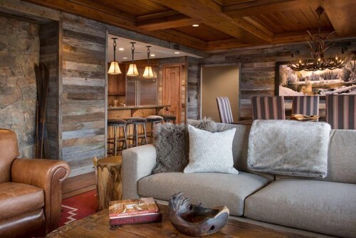 Bachelor Gulch Ritz-carlton 2 Bedroom Mountain Residence With Ski in, Ski out Access, Hot Tub, and Full Service Spa