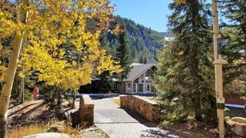 Condo (2706_Chateau_DuMont_2Bed_Platinum) | Exterior