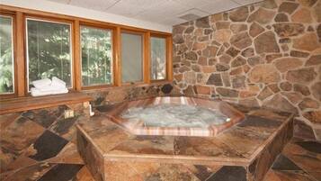 Condo (2706_Chateau_DuMont_2Bed_Platinum) | Exterior