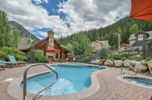 Casa (650-3_Settlers_Creek) | Fachada