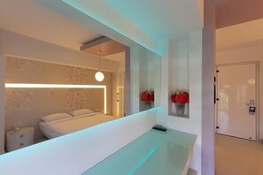 Chambre Double | Minibar, fer et planche à repasser, Wi-Fi gratuit, draps fournis