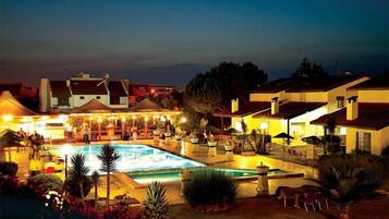 Front of property – evening/night