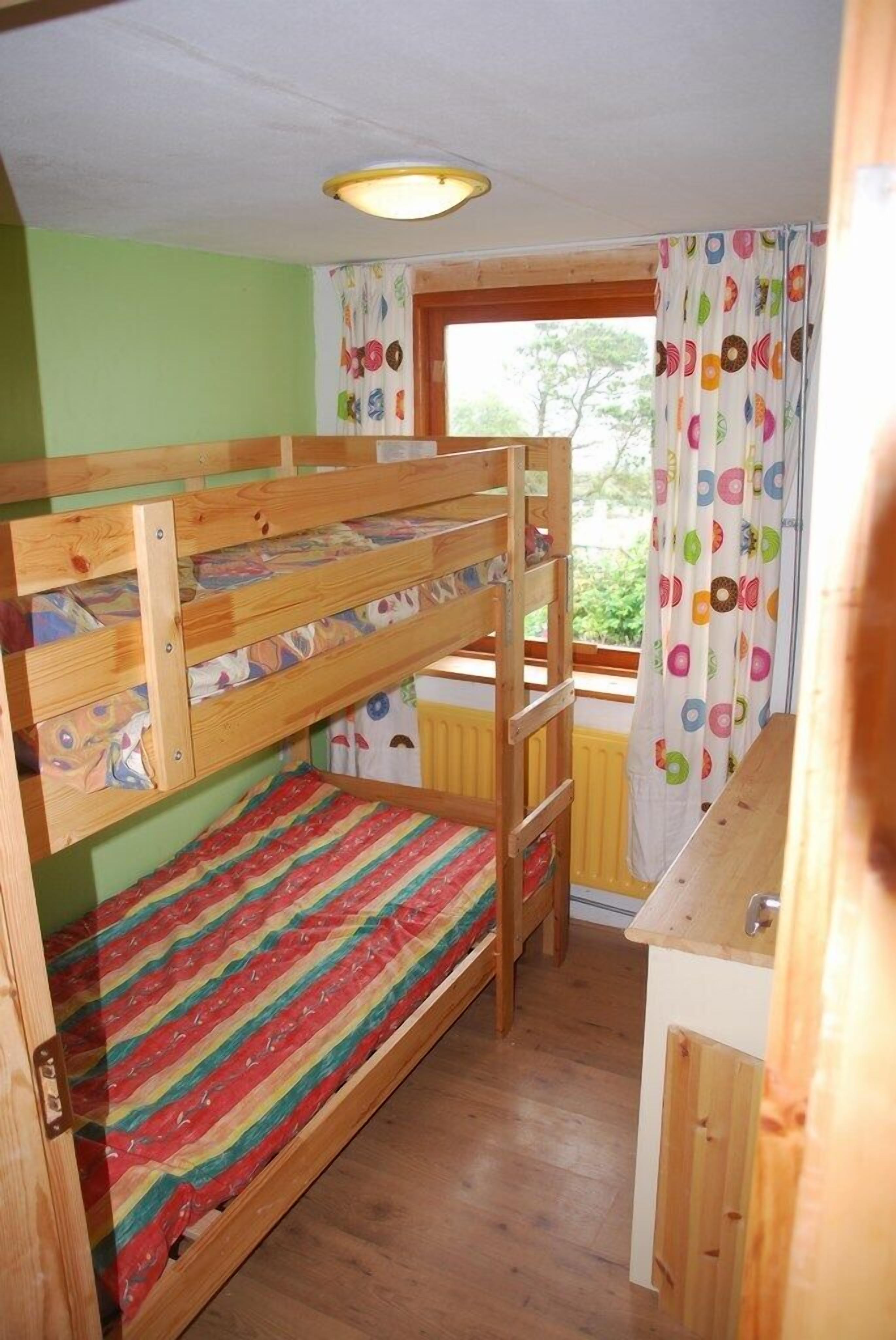 Gioiello Beara, Semplice Ma Completa Proprietà In Stile Appartamento Con Vista Mozzafiato. - Kenmare