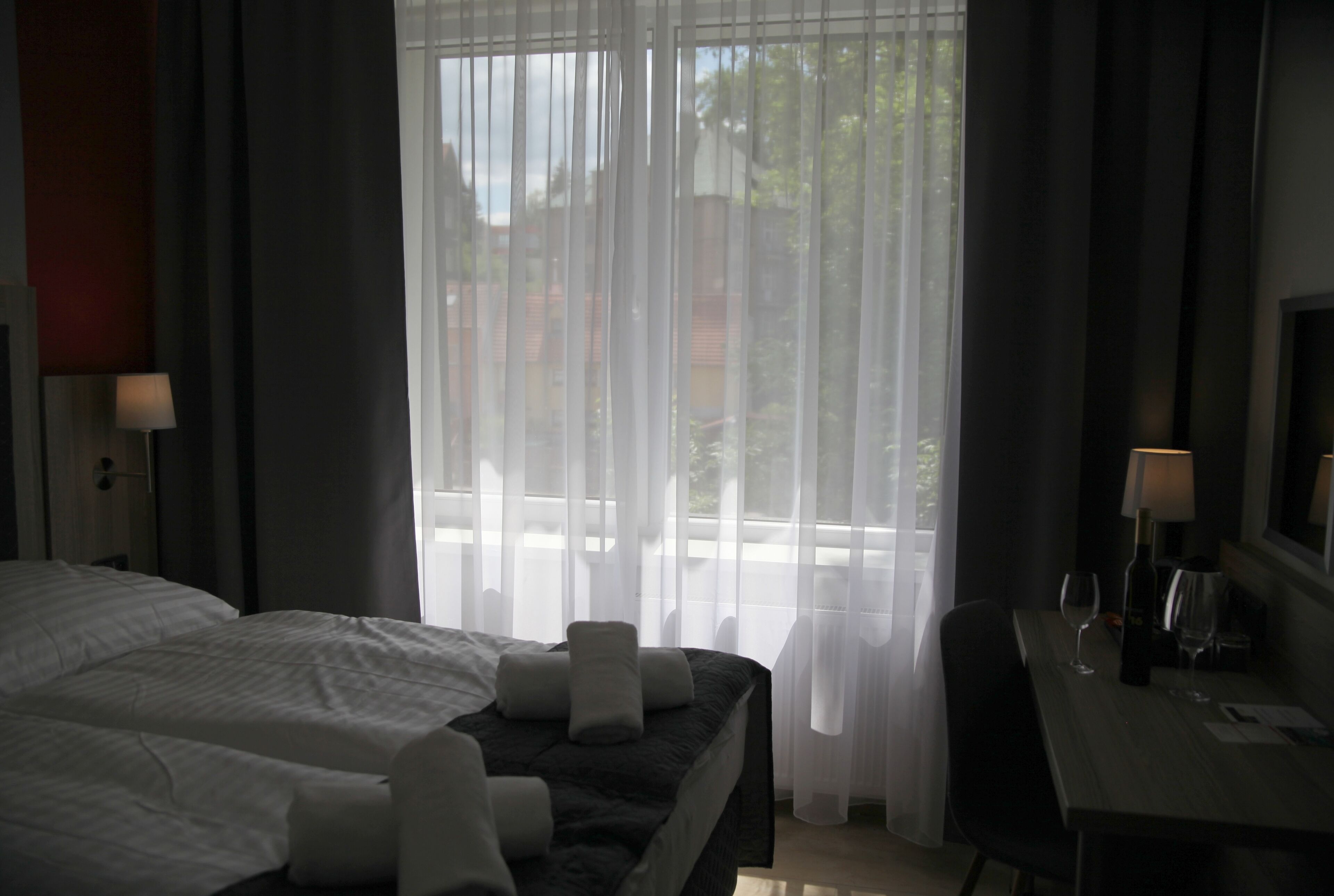 double room | desk, laptop workspace, blackout curtains, free wifi