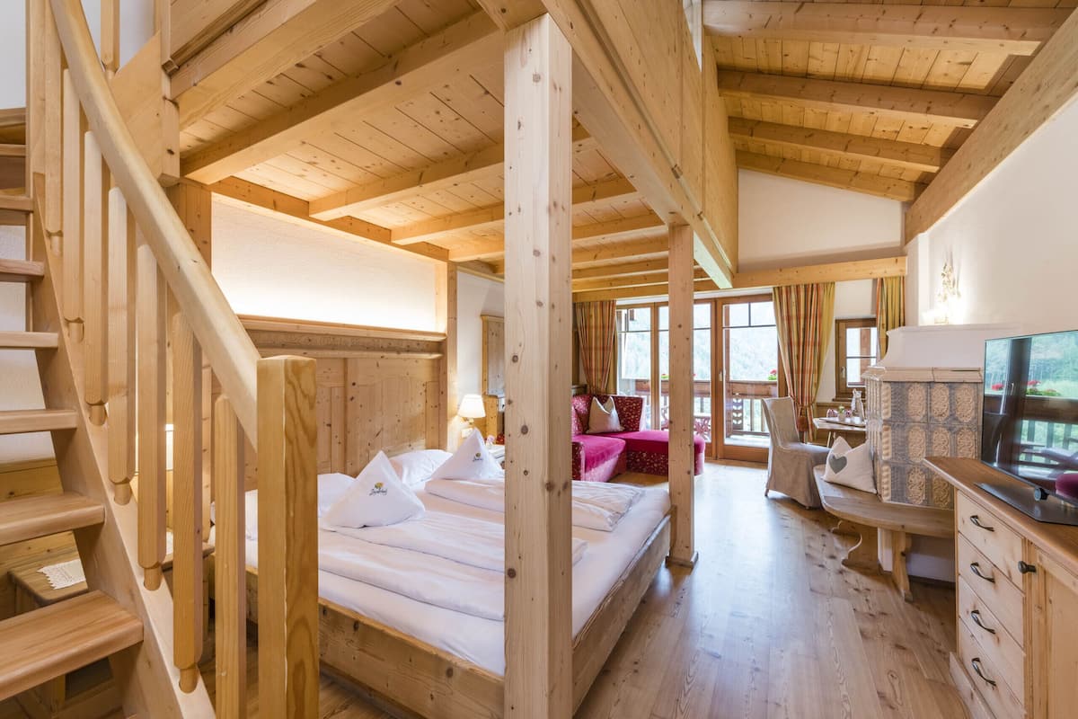 Family Süit | Oturma alanı | Düz ekran televizyon