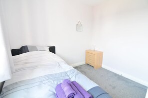 Room - The Friendly Retreat (Tavistock)