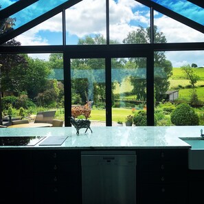 Private kitchen - Stainsborough Hall (Ashbourne)