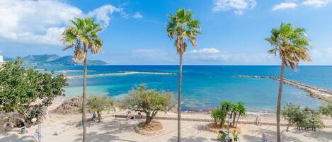 Sulla spiaggia