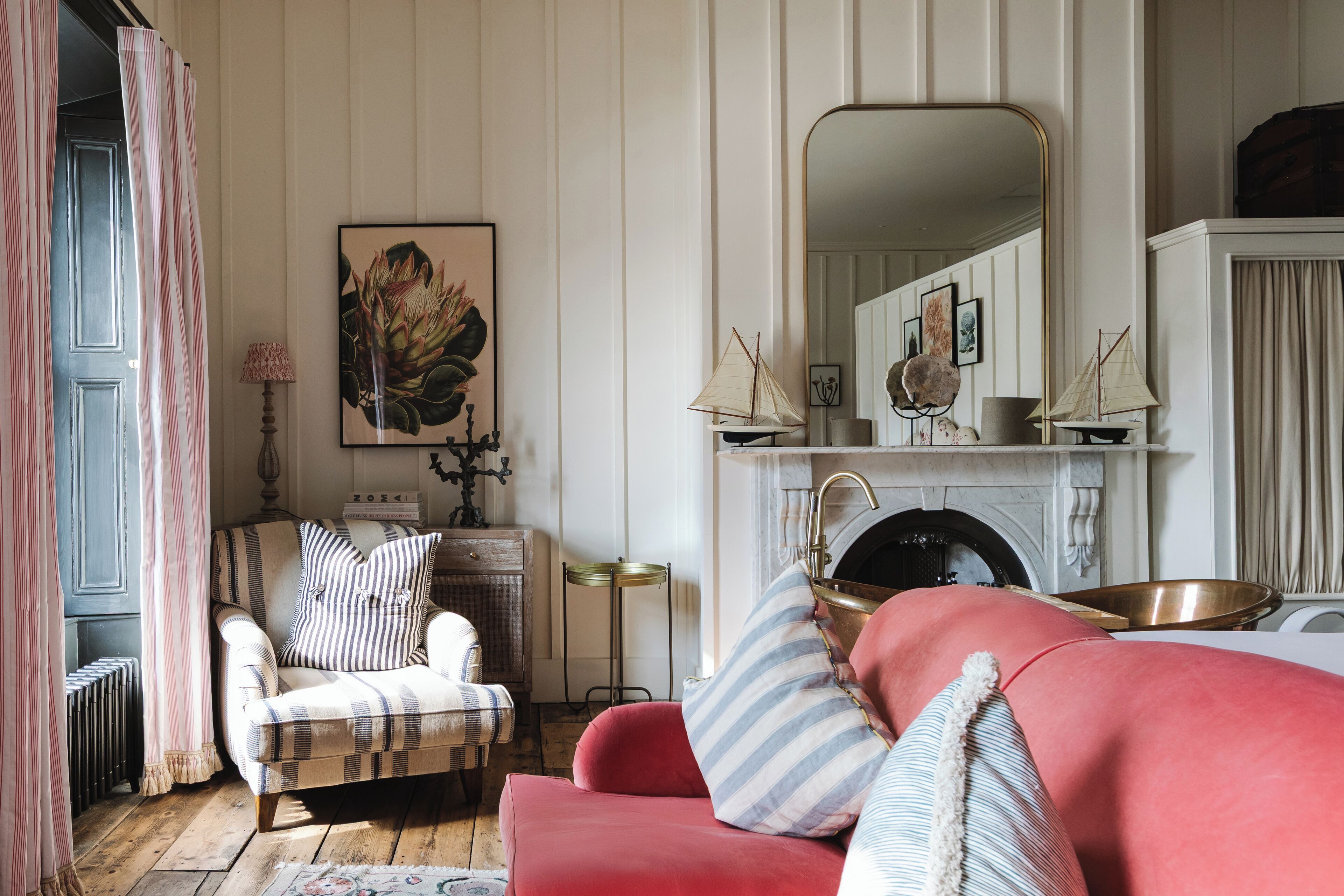 townhouse suite | 1 bedroom, premium bedding, minibar, in-room safe