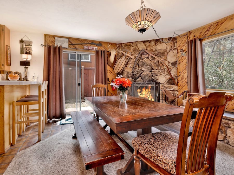 House, Multiple Beds, Patio, Mountain View (1426) | 3 bedrooms, individually decorated, individually furnished, bed sheets