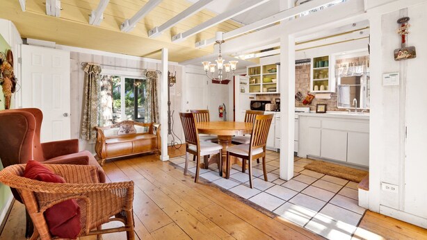 House, Multiple Beds, Patio, Mountain View (1438)