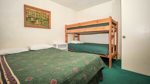2 bedrooms, free WiFi