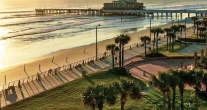 Family Time! This Cute Cottage is waiting you for a unique experience!