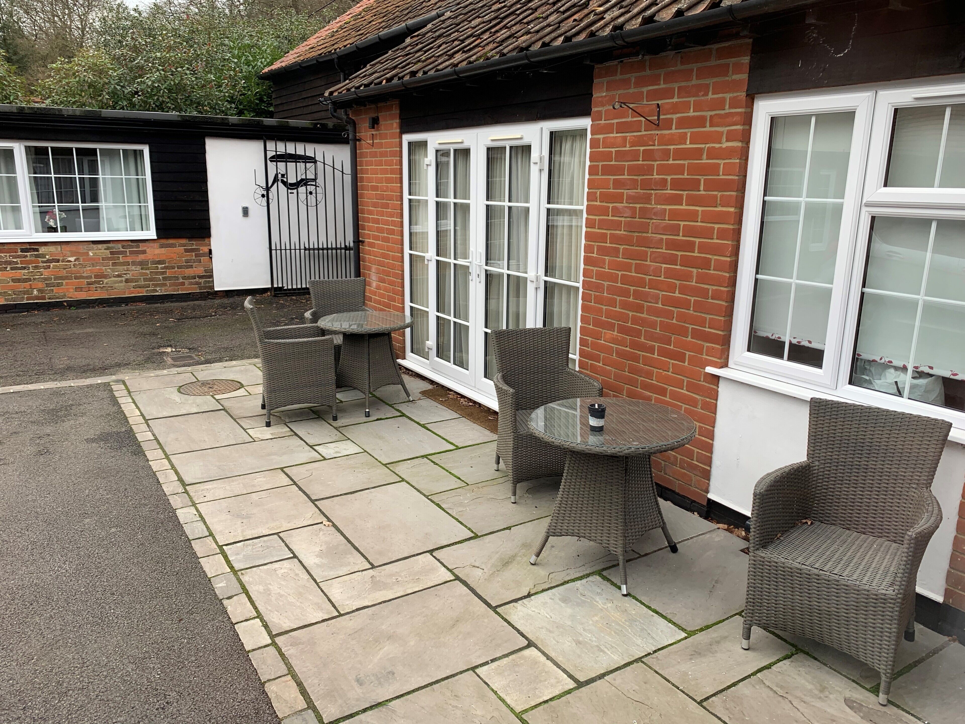 Family Studio | Courtyard view