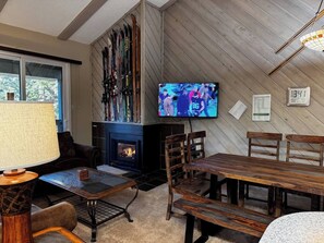 Interior - 2-bedroom and loft condo with close access to Blue Line Bus. (Mammoth Lakes)