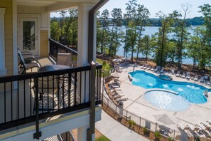 1Bedroom Suite Lakeside Kitchen & King | Balcony view - Lakeside Lodge Clemson (Seneca)