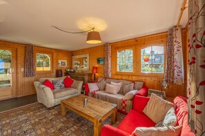 TV, fireplace - Chalet Marianne - cosy, Nendaz, 4 Vallées (Haute-Nendaz)